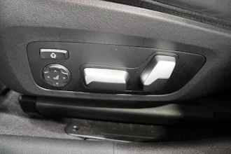 https://vehicle.imgix.net/4368659/73bb3f77-7a24-47e0-9b2d-23ff5d3b88e5.JPG