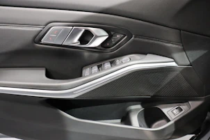 image du véhicule BMW 330i xDrive SAG Touring