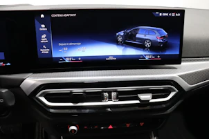 image du véhicule BMW 330i xDrive SAG Touring
