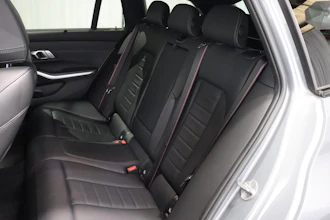 https://vehicle.imgix.net/4368659/d356e13c-107c-4d71-8d2e-2042d88ec64a.JPG