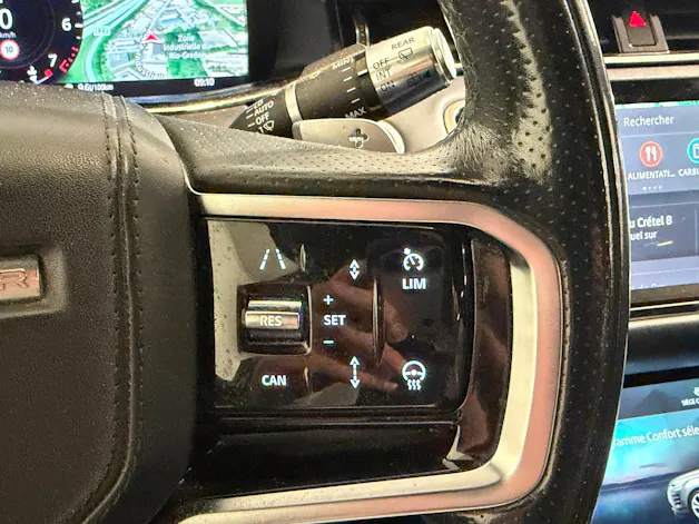 Land Rover Range Rover Evoque 2.0 T 250 R-Dynamic HSE