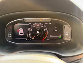 https://vehicle.imgix.net/4368695/c6cb038a-0ed6-4d72-9a16-8509c6741072.jpg