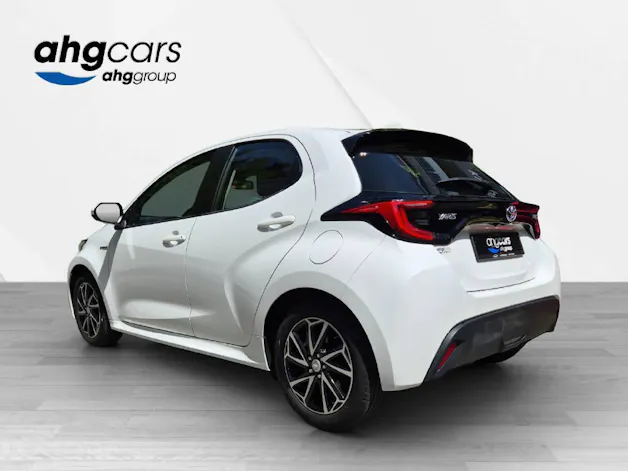 Toyota Yaris 1.5 VVT-i HSD Trend