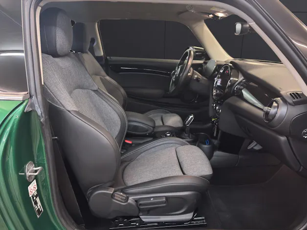 Mini F56 Cooper SE