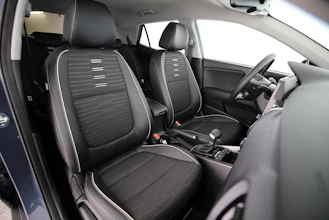 https://vehicle.imgix.net/4368742/59154fd0-274d-411c-93cd-aa5a4cf2e0de.jpg