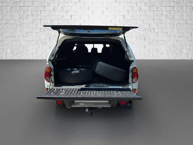 Mitsubishi L200 Double Cab 2.5 DID HP iHT MT