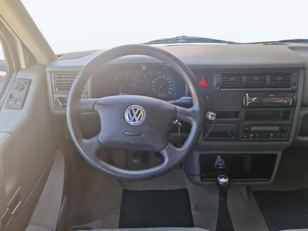 VW T4 Caravelle 2920 Swiss 2.5 TDI syncro