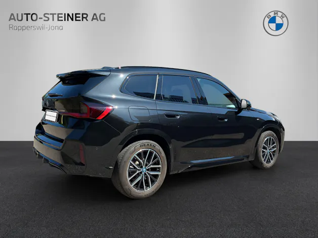 BMW iX1 xDrive 30 M Sport