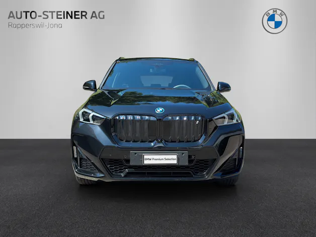 BMW iX1 xDrive 30 M Sport