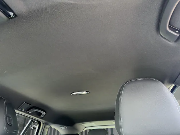 BMW 320e xDrive Touring HARMAN/KARDON SURROUND SOUND SYSTEM