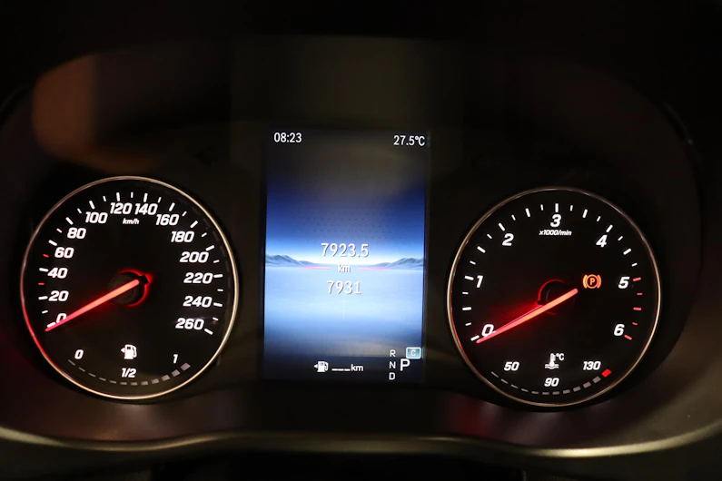 immagine del veicolo MERCEDES-BENZ VITO