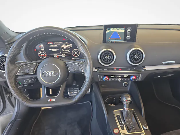 Audi S3 Cabriolet 2.0 T FSI quattro S-Tronic / ab 3,99% Leasing bei Abschluss einer Protect Autoversicherung