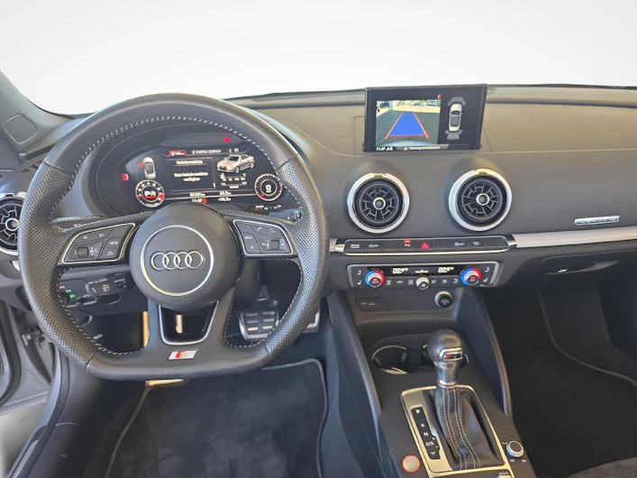 immagine del veicolo AUDI RS3