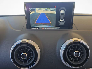 https://vehicle.imgix.net/4368848/8afdcfd7-b862-4832-a4fc-4c2138695251.jpg