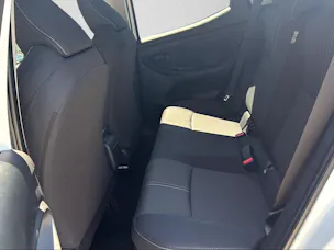 Toyota Yaris 1.5 VVT-i HSD Trend
