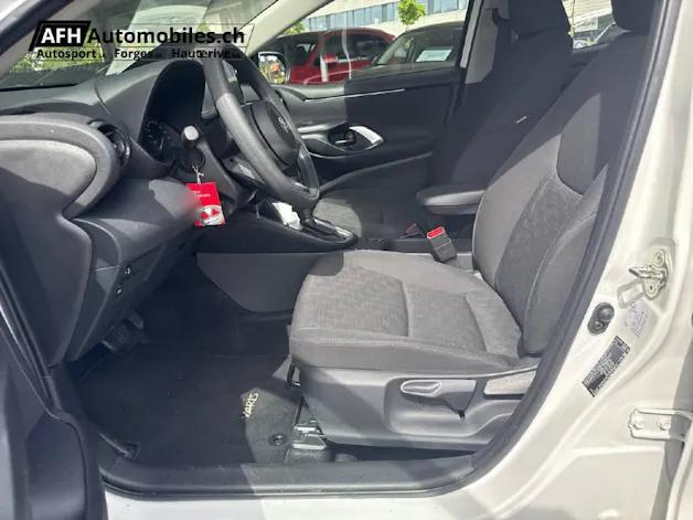 Toyota Yaris 1.5 VVT-i HSD Comfort