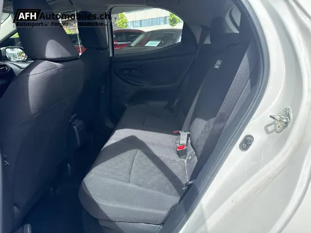 Toyota Yaris 1.5 VVT-i HSD Comfort