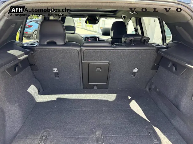 Volvo XC40 2.0 D4 R-Design AWD