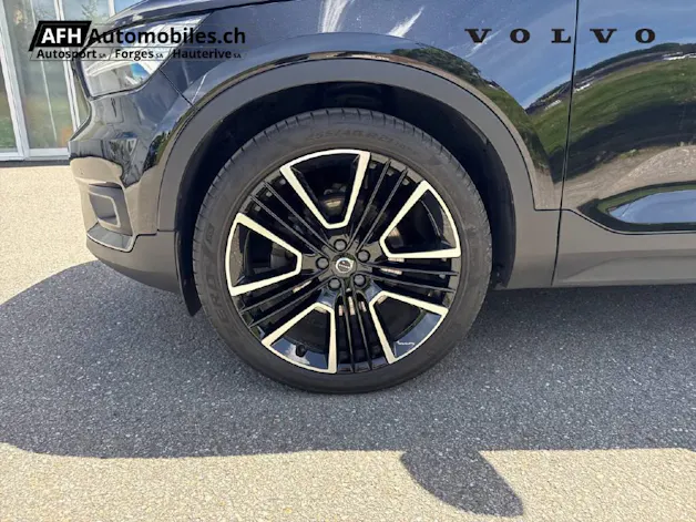 Volvo XC40 2.0 D4 R-Design AWD
