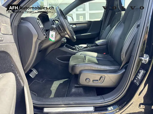 Volvo XC40 2.0 D4 R-Design AWD