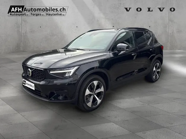 Volvo XC40 2.0 B3 MH Plus Dark