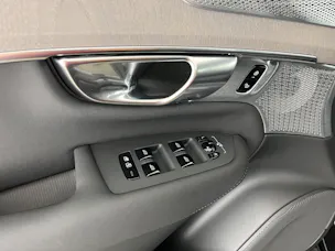 Volvo XC90 2.0 T8 TE Ultra Dark eAWD
