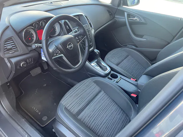 Opel Astra Sports Tourer 1.4 T 140 ecoTEC