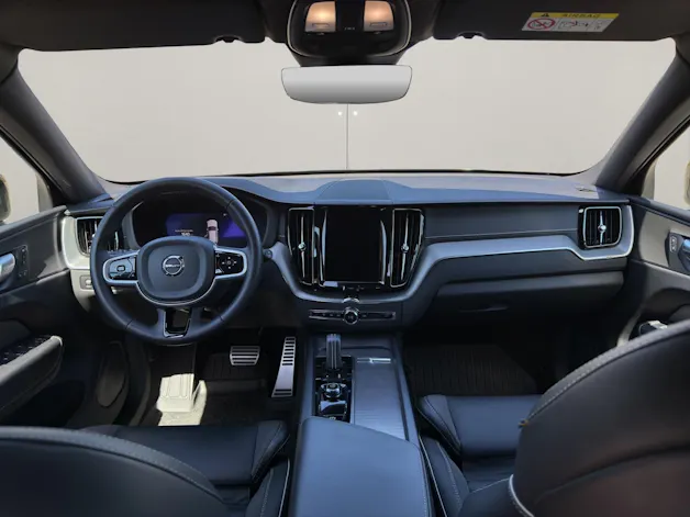 Volvo XC60 2.0 B5 MH R-Design AWD