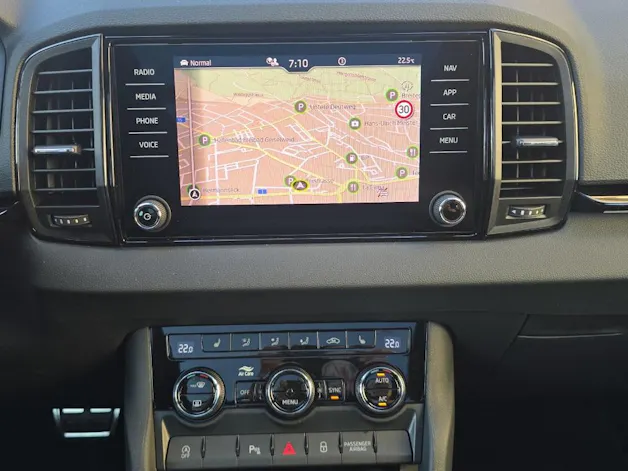Škoda Karoq 1.5 TSI SportLine DSG