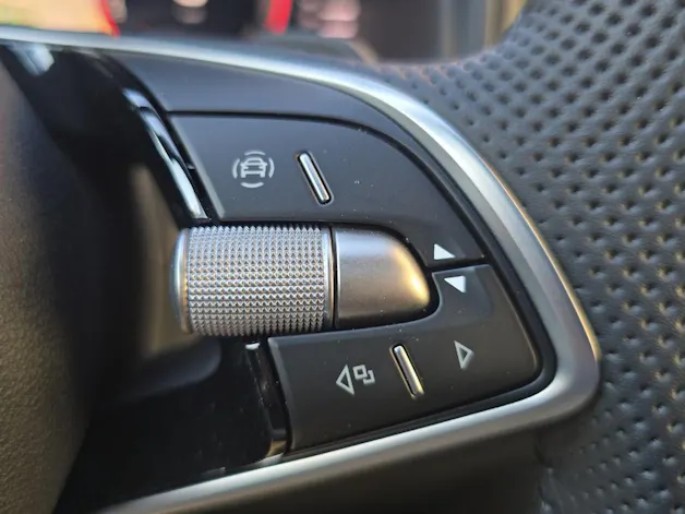 Škoda Karoq 1.5 TSI SportLine DSG