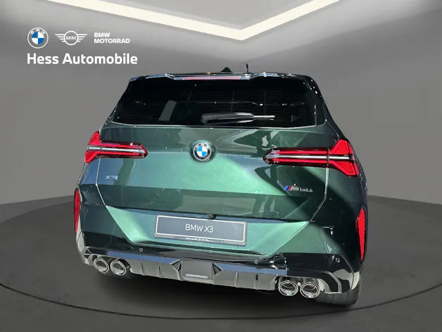 BMW X3 M50i