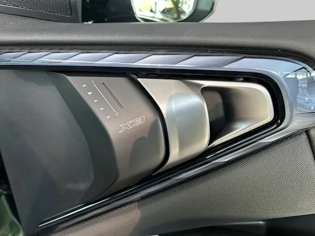 BMW X3 M50i