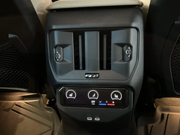 BMW X3 M50i