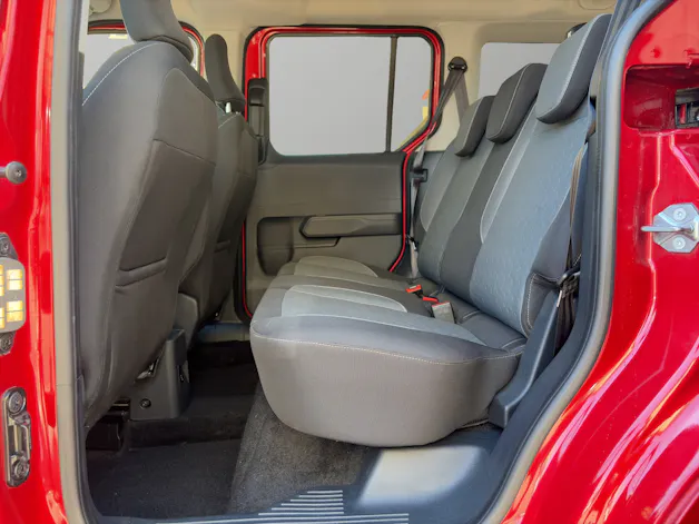 Ford Tourneo Courier 1.0 EcoBoost Titanium