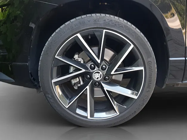 Škoda Karoq 2.0 TSI SportLine DSG 4x4