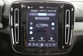 https://vehicle.imgix.net/4368936/b0287611-0b3b-4465-be91-8bf66d6a0309.jpg