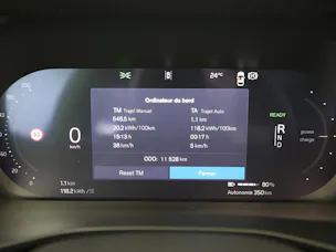 VOLVO EX40 Twin Black Edition AWD