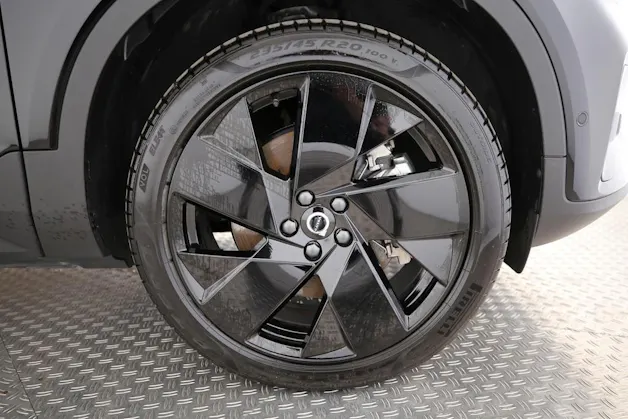 Volvo EX40 Twin Black Edition AWD