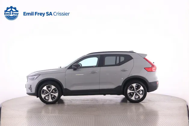 VOLVO XC40 2.0 B3 MH Plus Dark