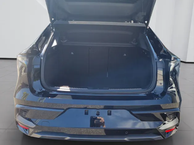 Renault Rafale 1.2 E-Tech Plug-in Atelier Alpine