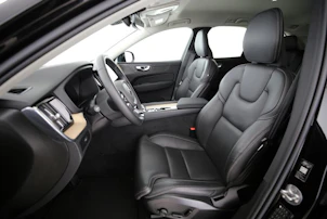 immagine del veicolo VOLVO XC60 2.0 B5 MH Plus Dark AWD