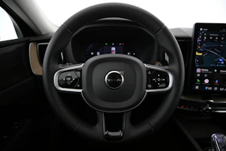 https://vehicle.imgix.net/4368954/67db2a4d-51ee-47a7-8cd7-981cfcc189ef.jpg