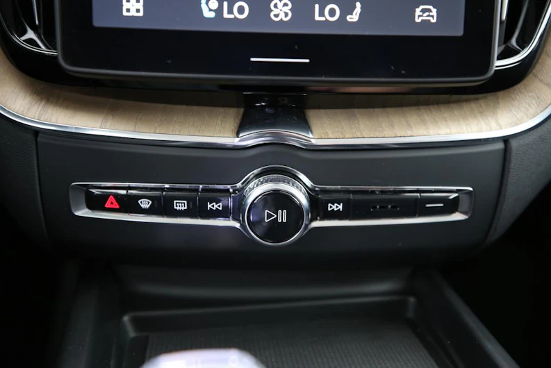immagine del veicolo VOLVO XC60