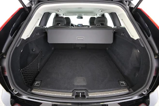 https://vehicle.imgix.net/4368954/b901a365-3087-43d0-9abf-7b583b6acbbb.jpg