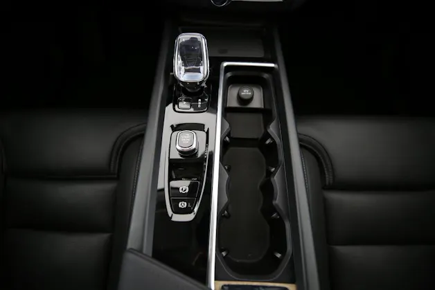 Volvo XC60 2.0 B5 MH Plus Dark AWD