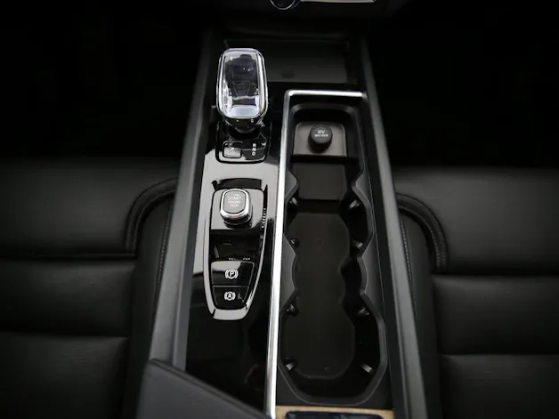 Volvo XC60 2.0 B5 MH Plus Dark AWD