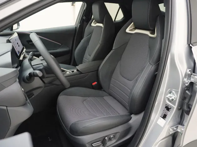 Toyota C-HR 2.0 HEV Style 4x4