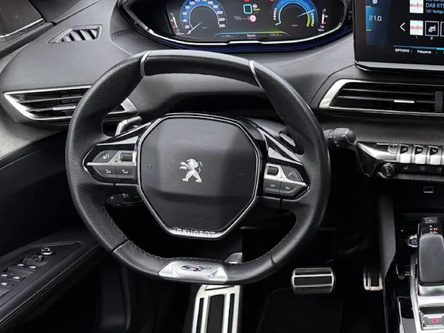 Peugeot 3008 Plug-in Hybrid 300ch 4x4 GT Pack