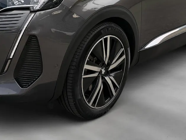 Peugeot 3008 Plug-in Hybrid 300ch 4x4 GT Pack
