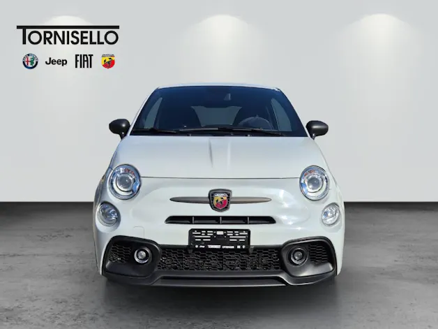 Fiat 695 Abarth 1.4 T-Jet 180
